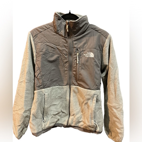 The North Face Jackets & Blazers - The NORTH FACE Denali Fleece Jacket - Medium